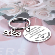 Load image into Gallery viewer, AMBREGRISSUN Class of 2024 Senior 2024 Graduation Gifts for Teen Girls Boys Inspirational Keychain for Grad High School College Students Gift for Adult Son Daughter Women Men Her Him Nurses Graduates
